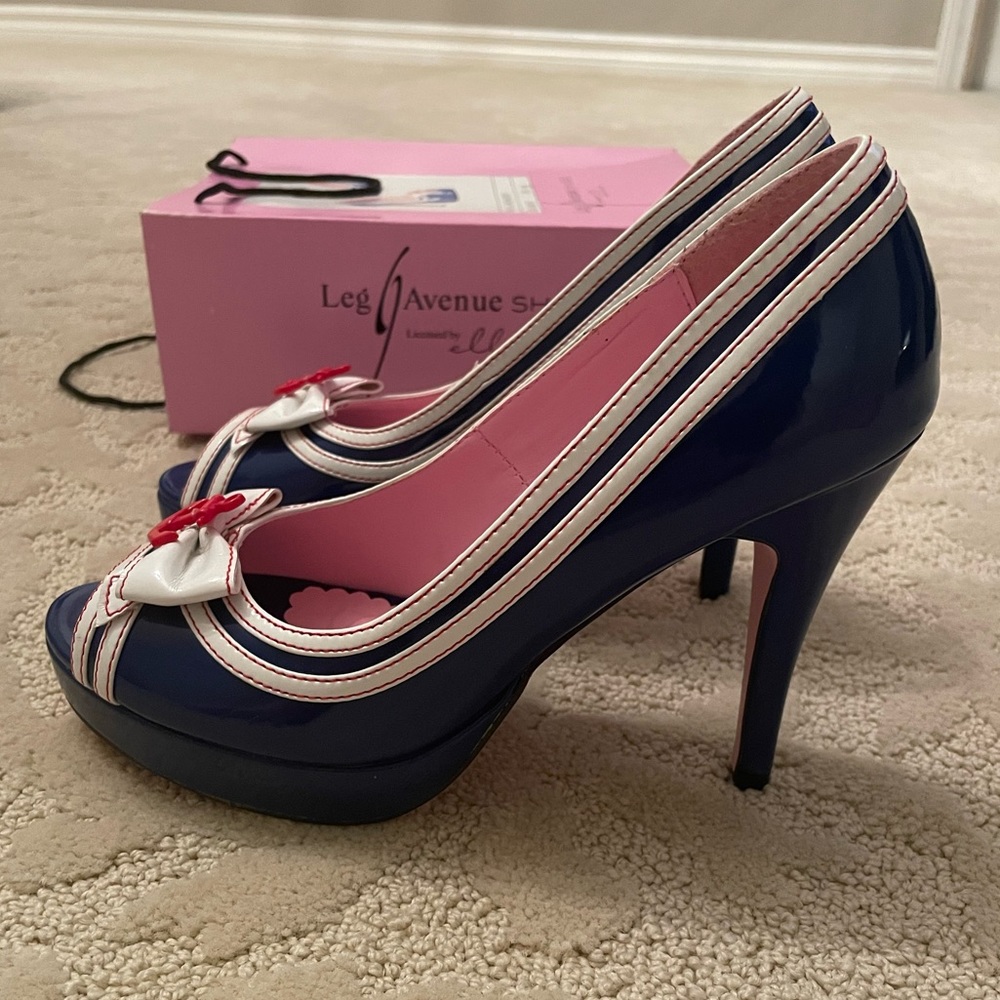 Leg Avenue by Ellie Sailor Heels Size 7